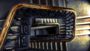 Installer-un-escalier-en-colimaon--une-solution-esthtique-pour-un-gain-de-place