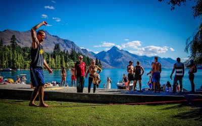 La slackline : équilibre et adrénaline en montagne sur fil de fer