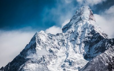L’alpinisme : tout savoir sur cette discipline exigeante et fascinante