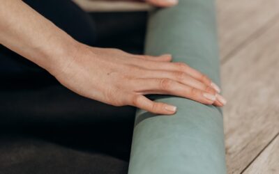 Débuter le yoga à la maison : postures simples pour commencer
